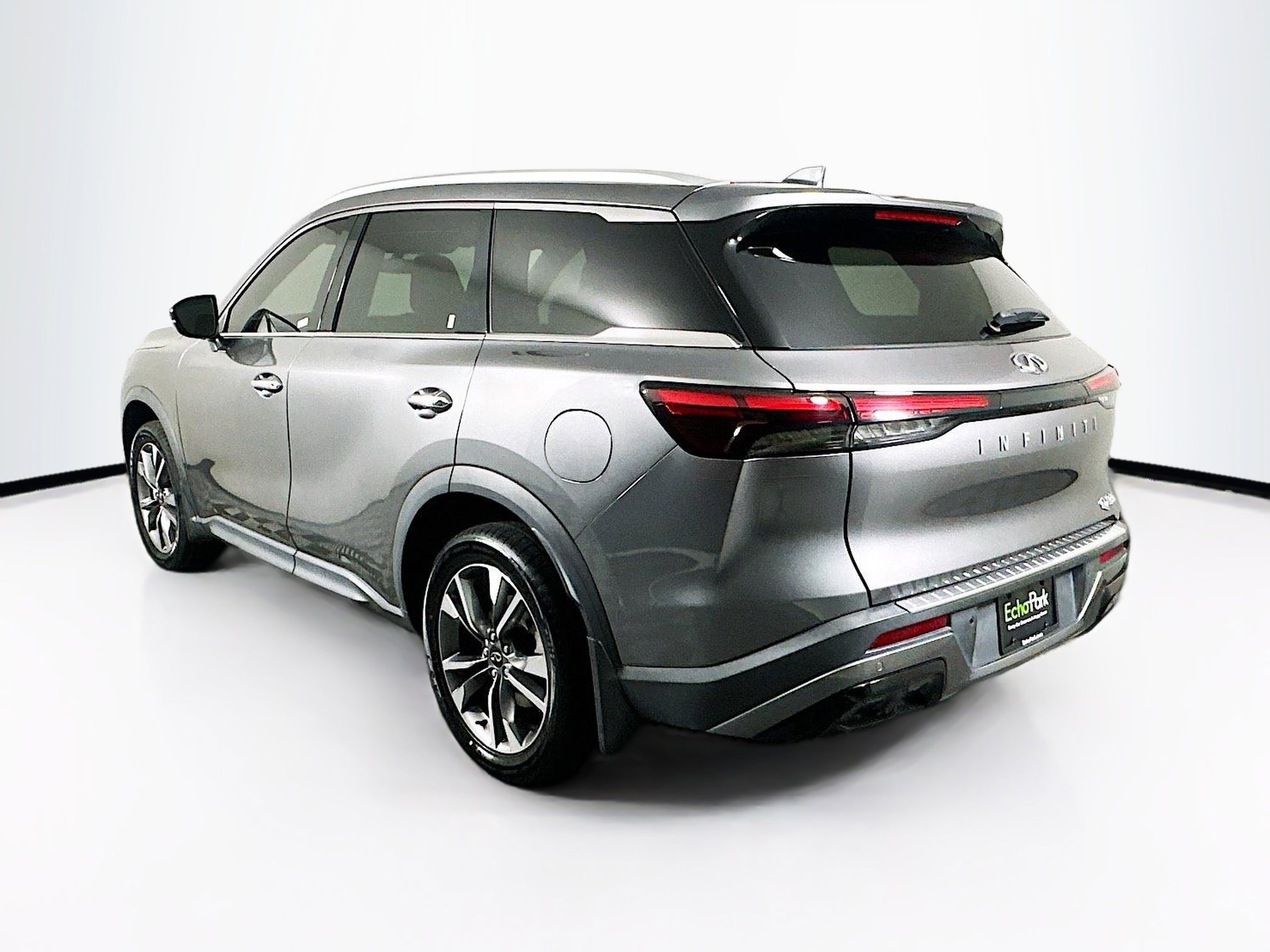 Used 2023 INFINITI QX60 Luxe w/ Cargo Package FWD image 5