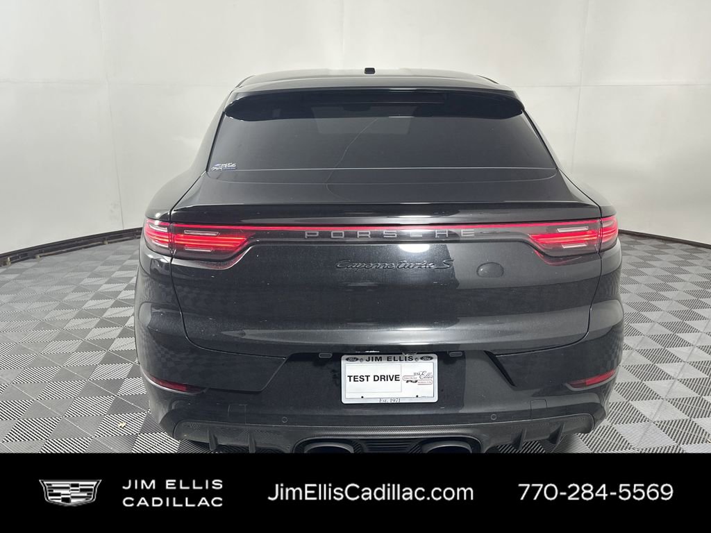 Used 2022 Porsche Cayenne Turbo S image 7