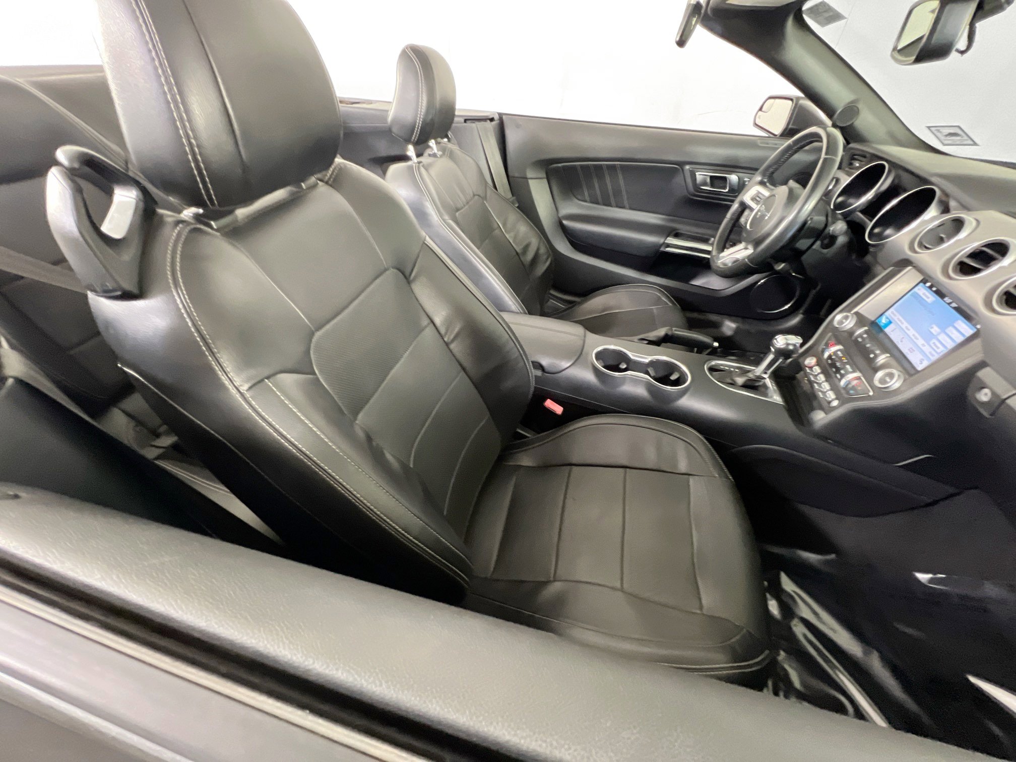 Used 2019 Ford Mustang GT Premium image 24