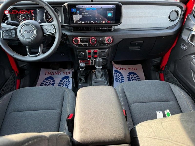 Used 2024 Jeep Wrangler Unlimited Sport AWD/4WD image 13