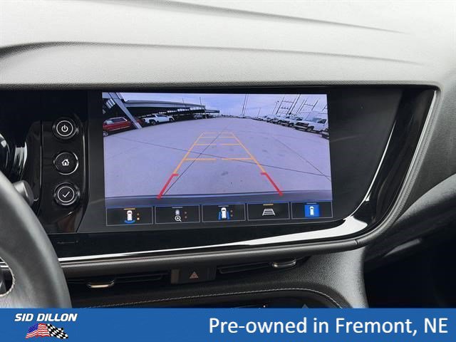 Certified 2021 Buick Envision Avenir w/ Technology Package II AWD/4WD image 11