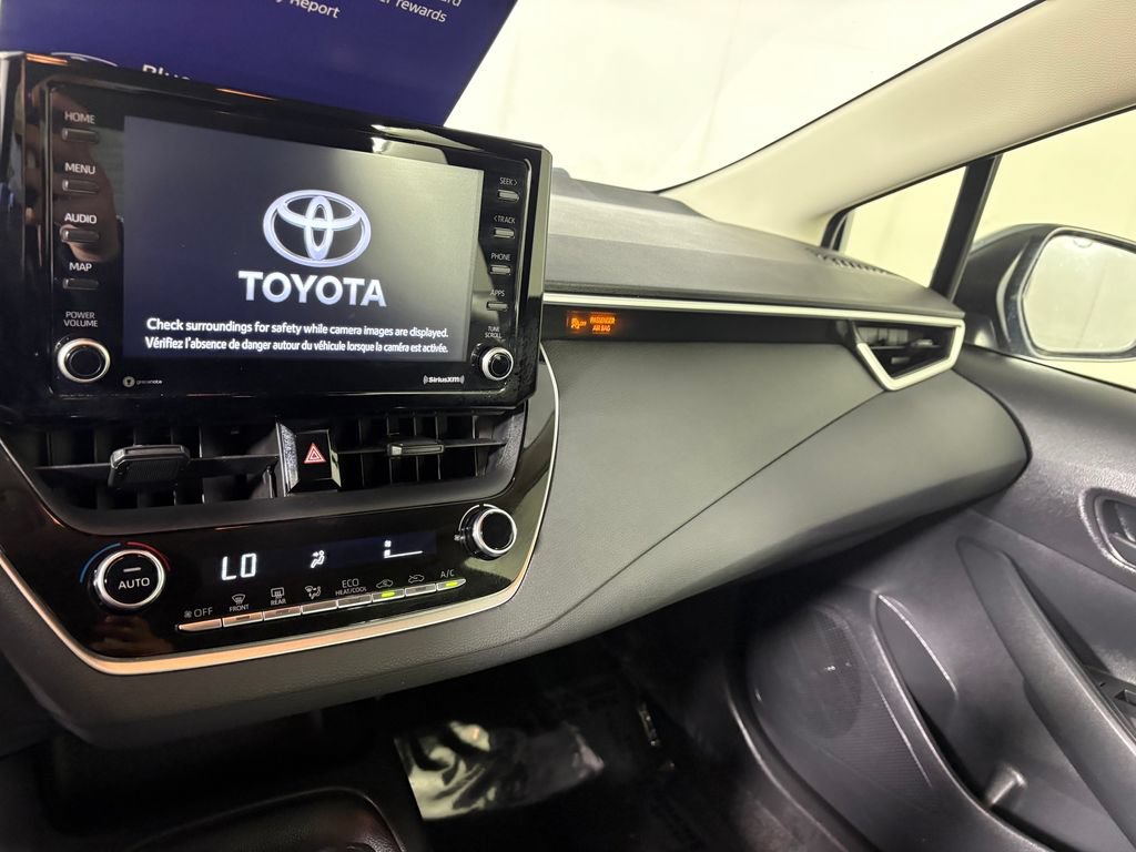 Used 2022 Toyota Corolla LE FWD image 17