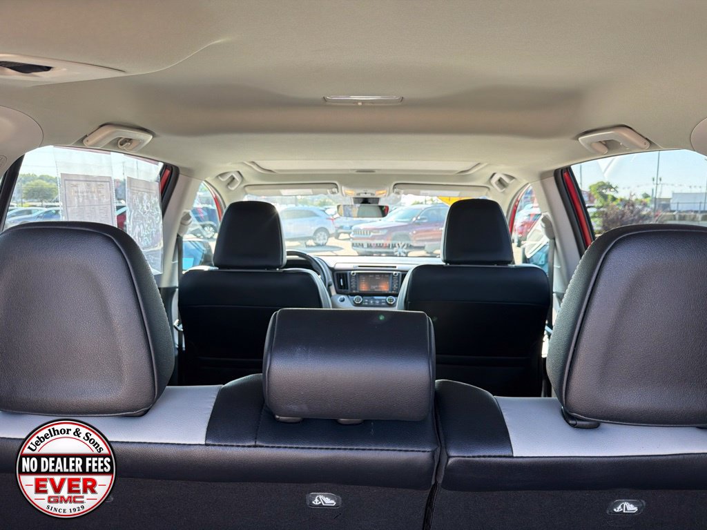 Used 2017 Toyota RAV4 Limited FWD image 11