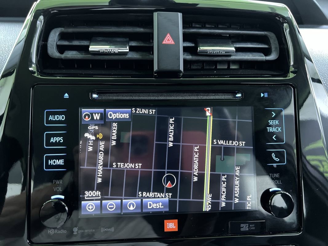 Used 2017 Toyota Prius FWD image 23