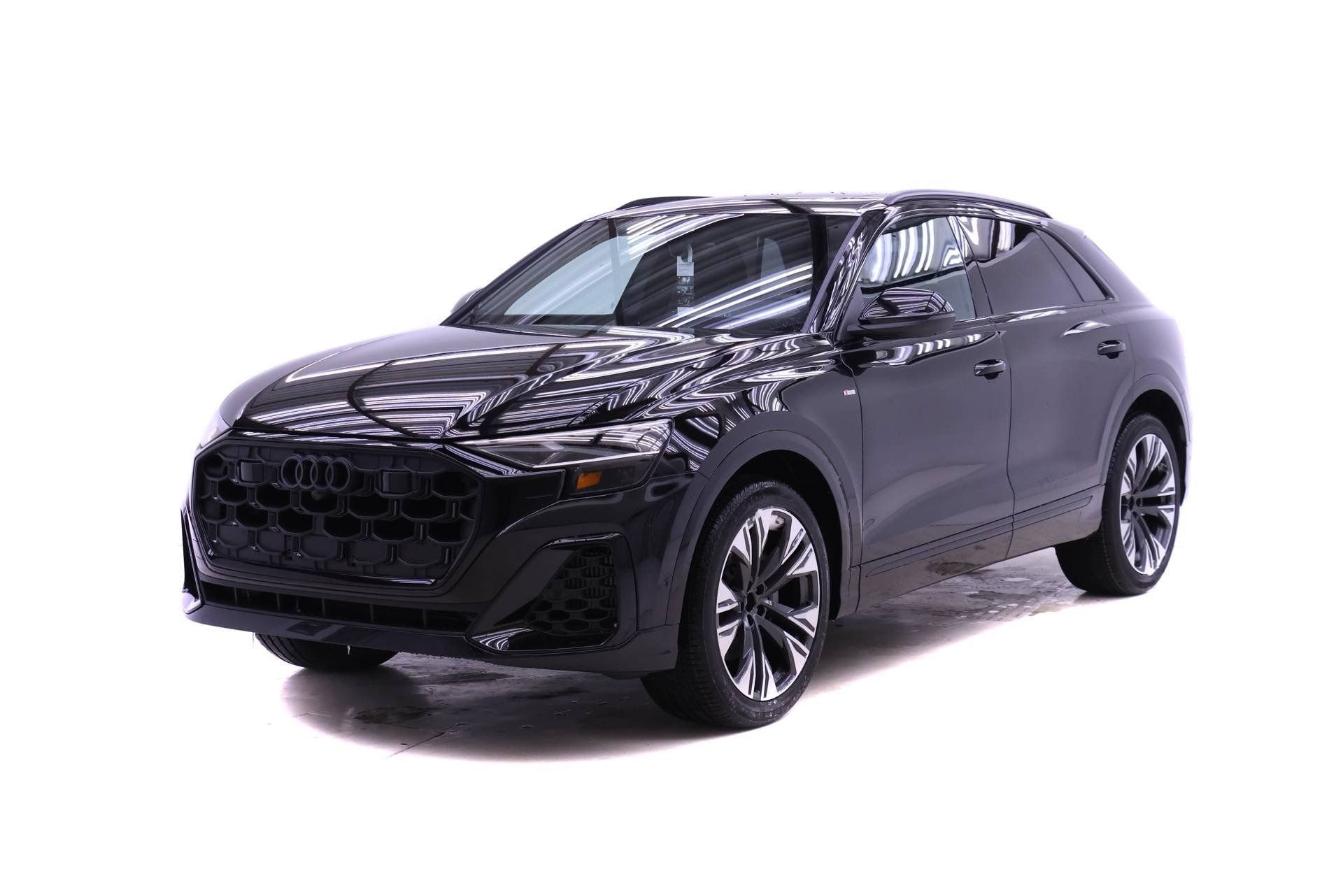Used 2026 Audi Q8 Premium Plus w/ Premium Plus Package AWD/4WD image 1