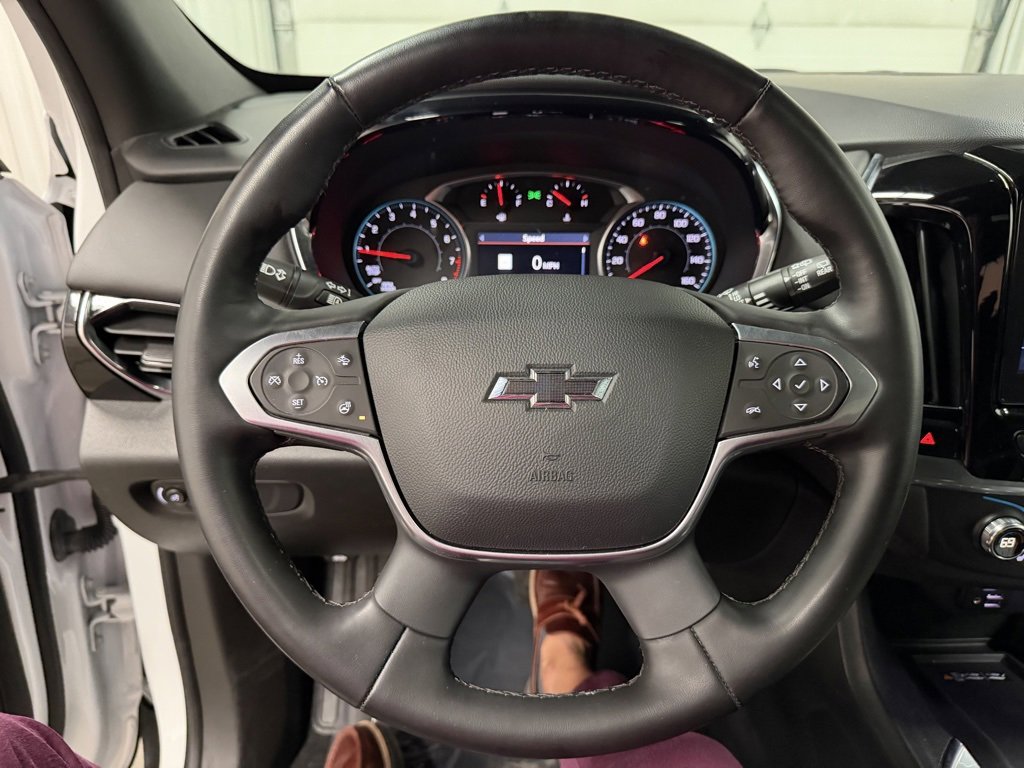 Certified 2023 Chevrolet Traverse RS w/ LPO, Floor Liner Package image 5