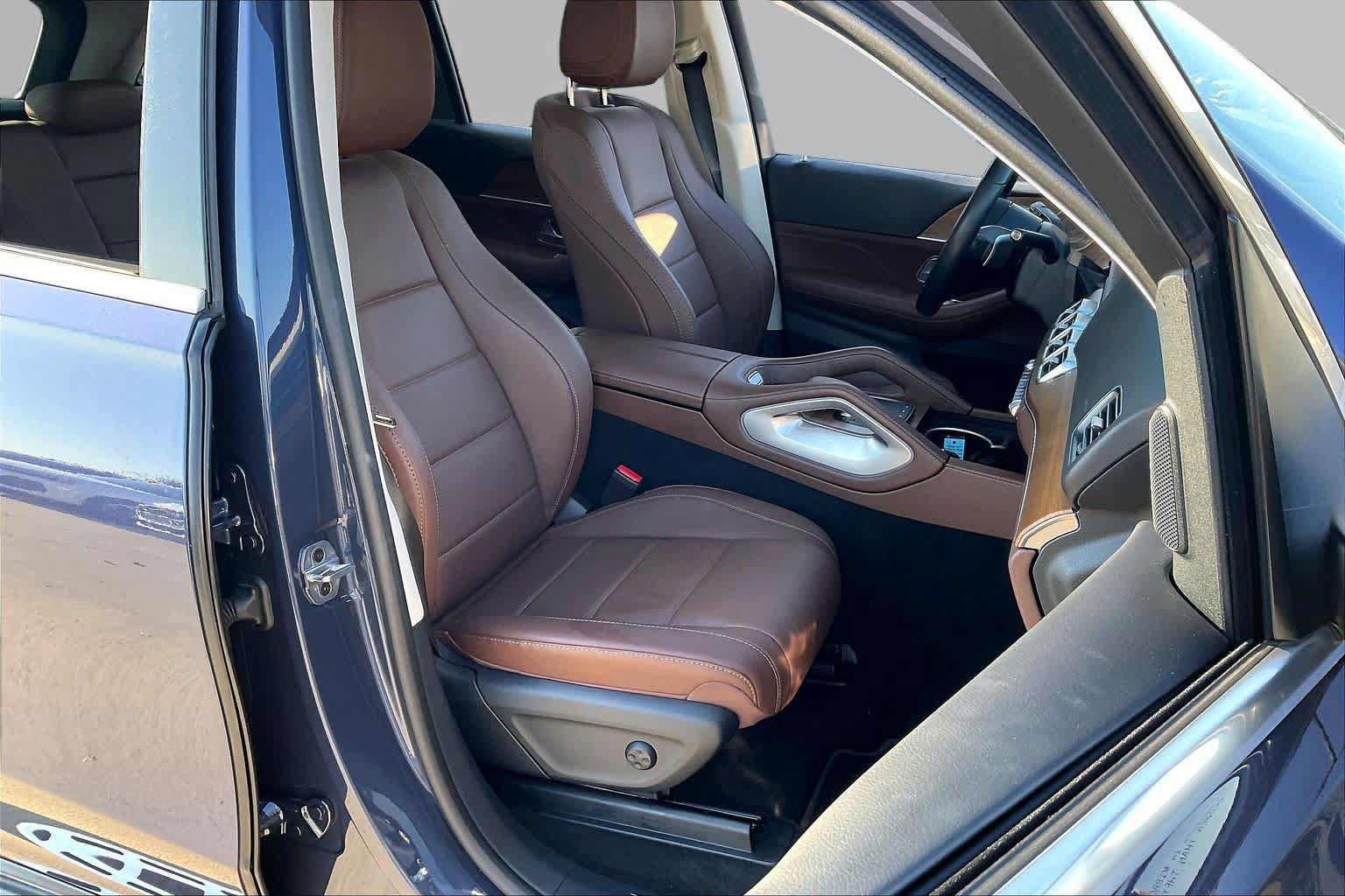 Used 2025 Mercedes-Benz GLE 350 4MATIC image 9