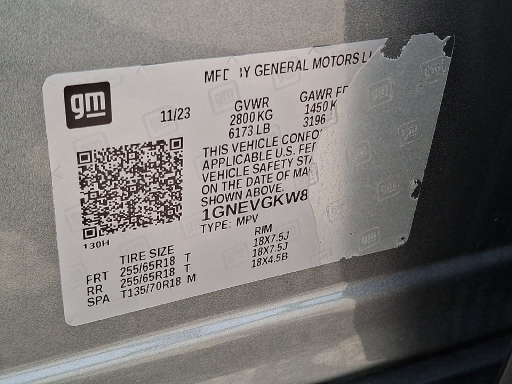 Used 2023 Chevrolet Traverse LT w/ LPO, Floor Liner Package AWD/4WD image 28