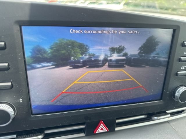 Used 2023 Hyundai Elantra SEL FWD image 8