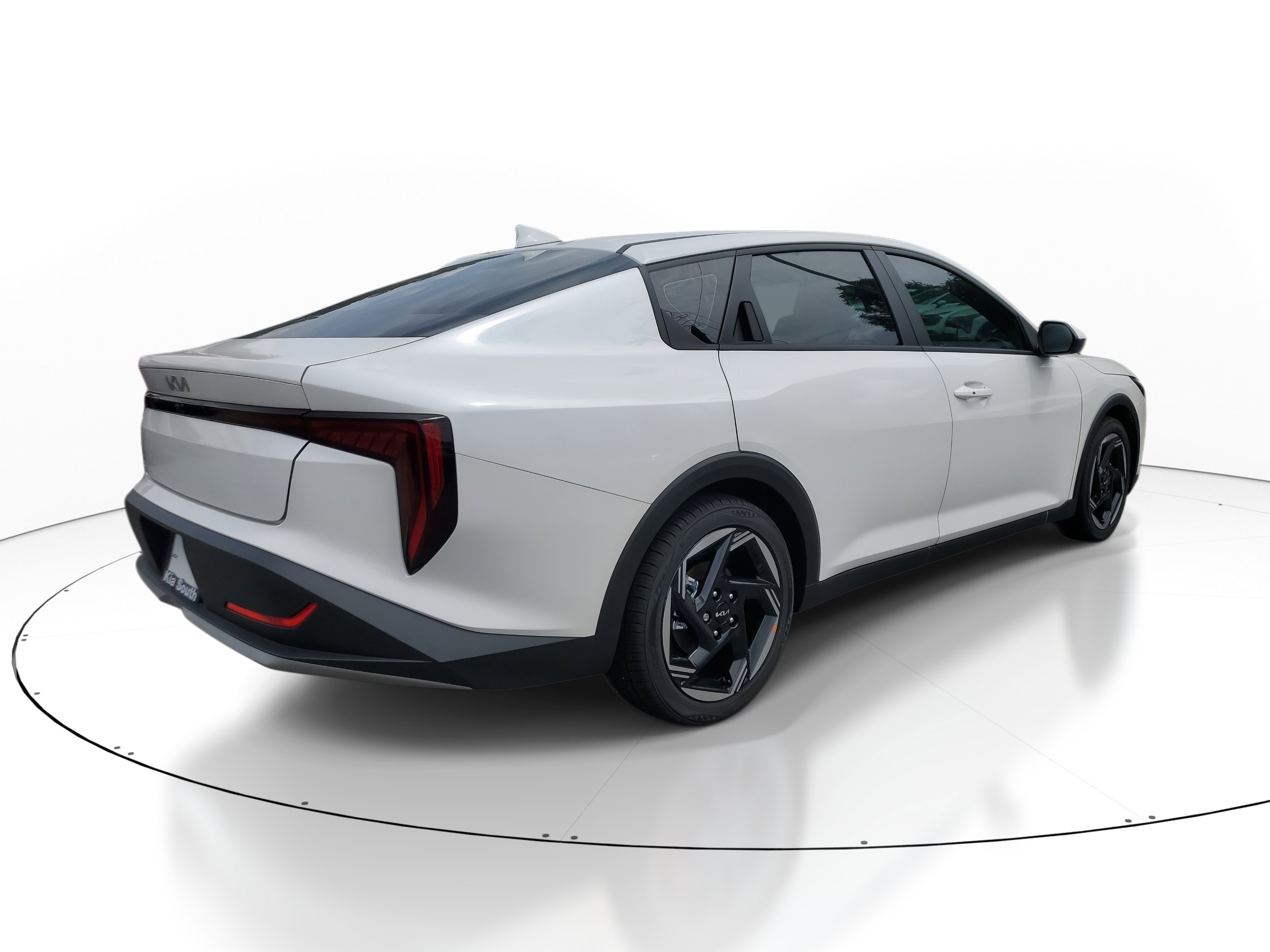 New 2025 Kia K4 EX image 5