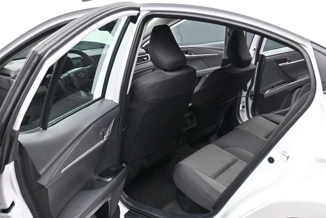Used 2025 Toyota Camry LE FWD image 17