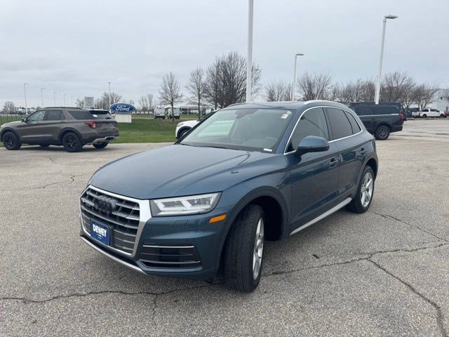 Used 2018 Audi Q5 2.0T Premium Plus w/ Premium Plus Package image 3