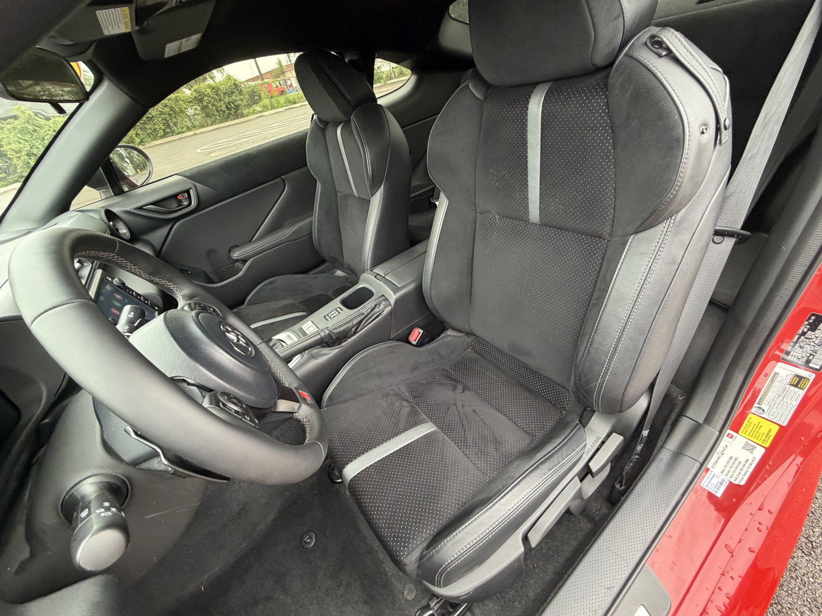 Used 2025 Toyota GR86 Premium RWD image 11