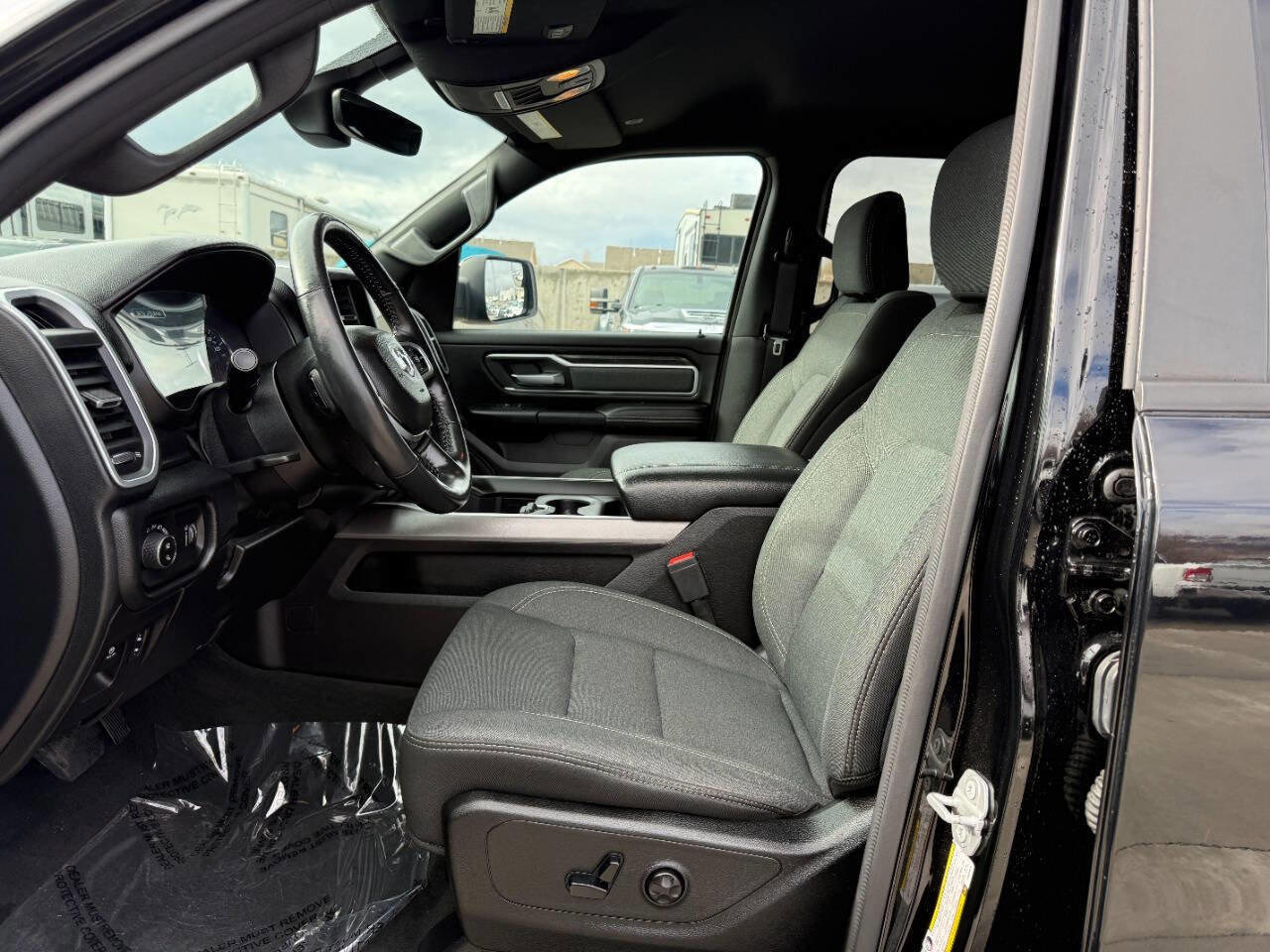 Used 2020 RAM 1500 Big Horn image 17