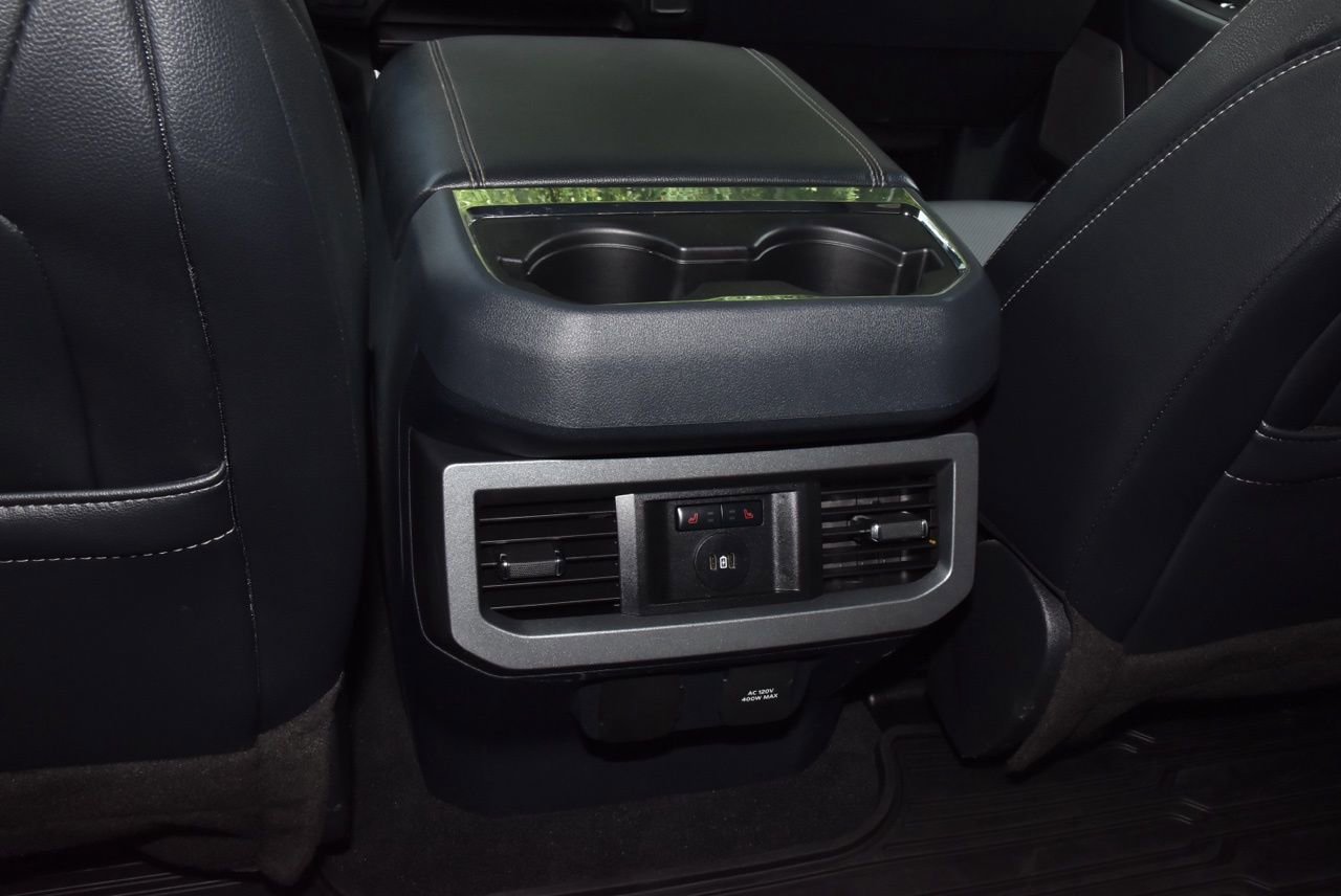 Certified 2023 Ford F250 Lariat w/ Lariat Ultimate Package AWD/4WD image 18