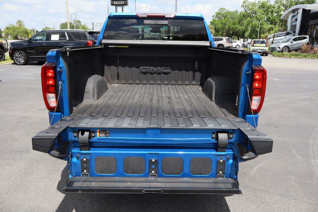 Used 2022 GMC Sierra 1500 Elevation w/ Elevation Premium Package AWD/4WD image 25