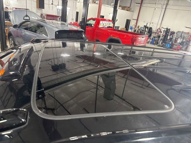 Used 2018 GMC Sierra 2500 Denali w/ Duramax Plus Package image 2