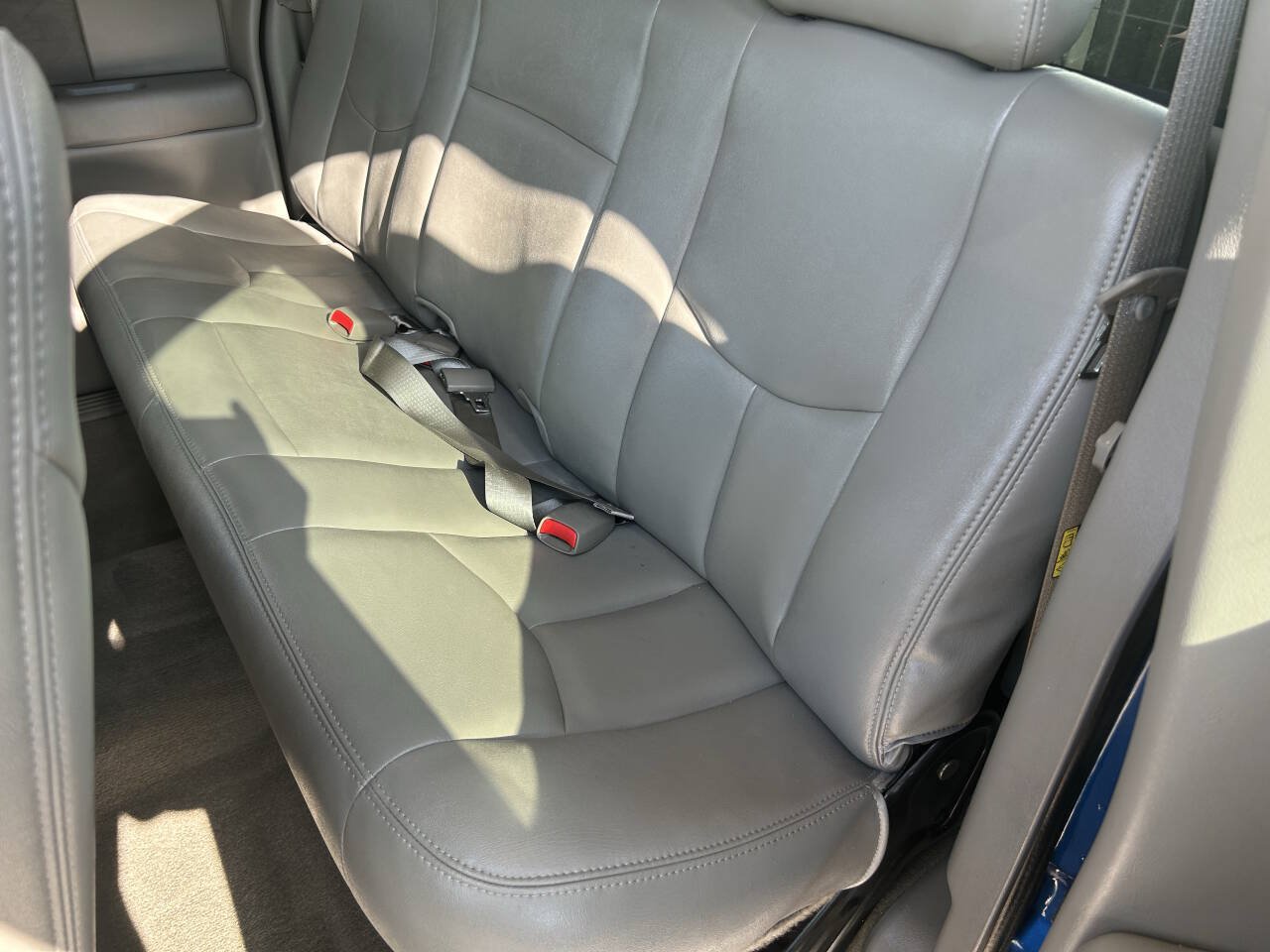 Used 2003 Chevrolet Silverado 1500 LT RWD image 18