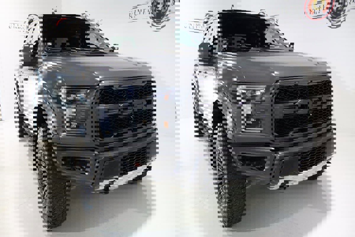 Used 2020 Ford F150 Raptor w/ Equipment Group 802A Luxury image 31