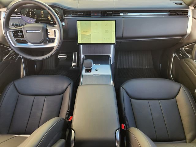 New 2026 Land Rover Range Rover SE image 18