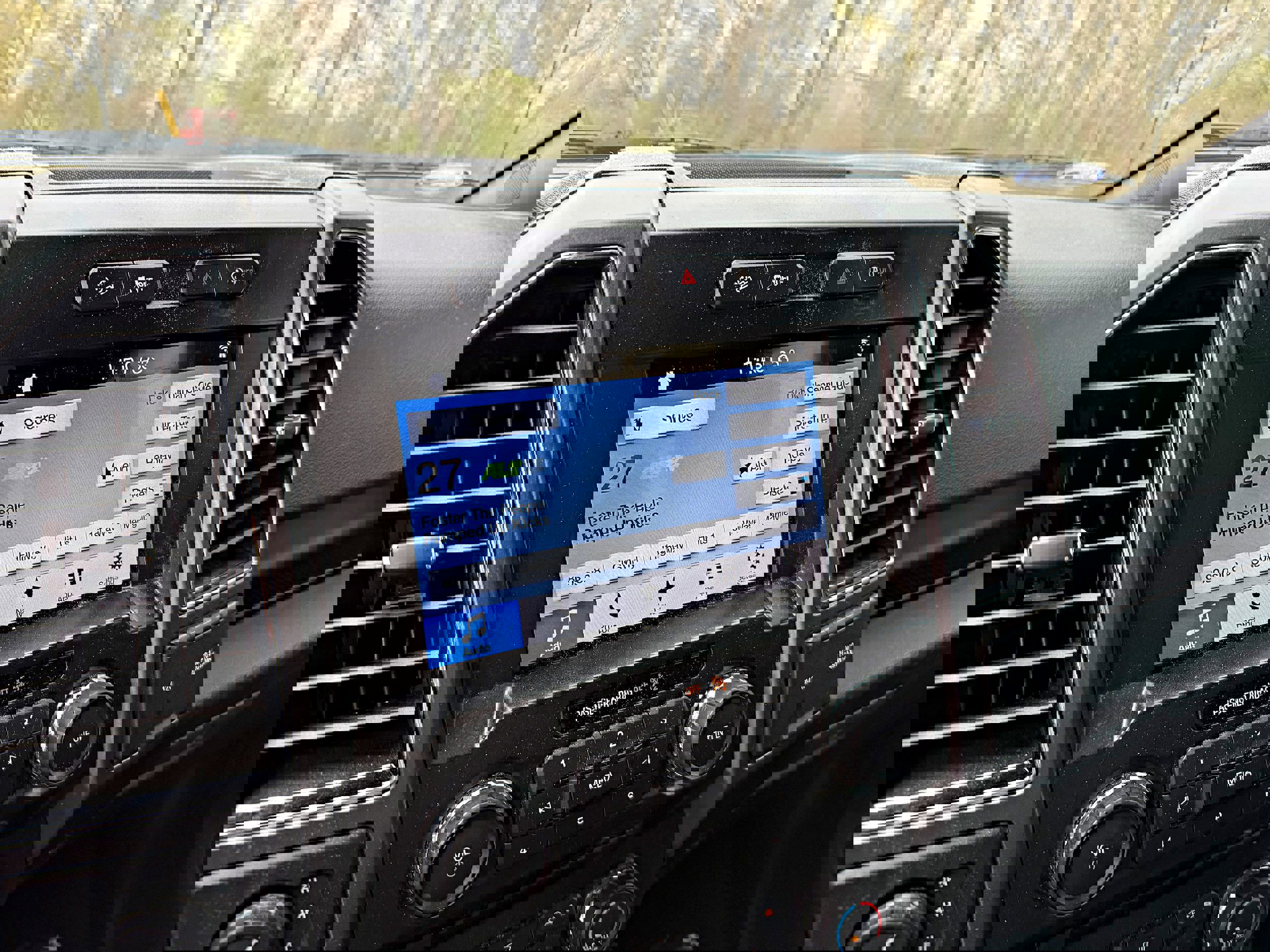 Used 2018 Ford F150 XLT w/ Equipment Group 302A Luxury AWD/4WD image 16