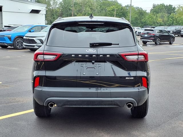Used 2025 Ford Escape ST-Line Select AWD/4WD image 21