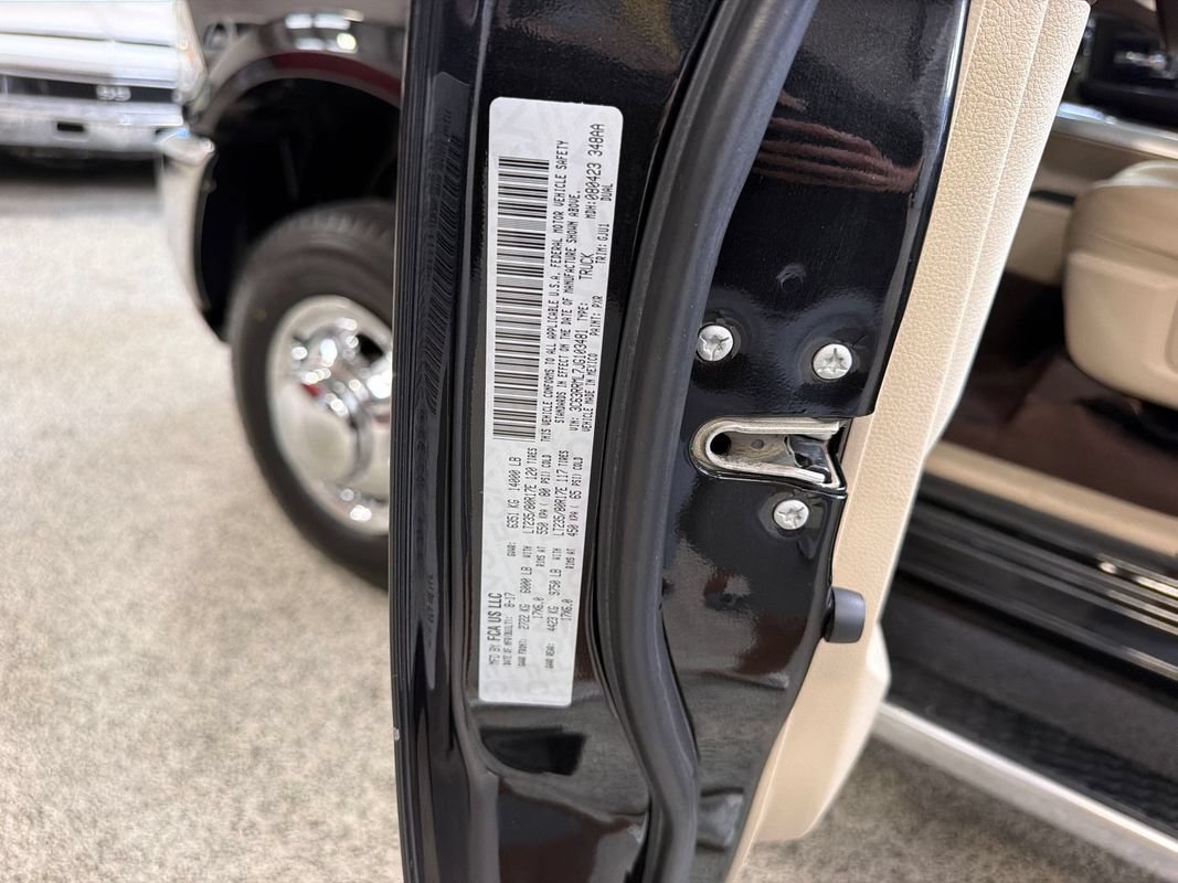 Used 2018 RAM 3500 Laramie w/ Convenience Group AWD/4WD image 55