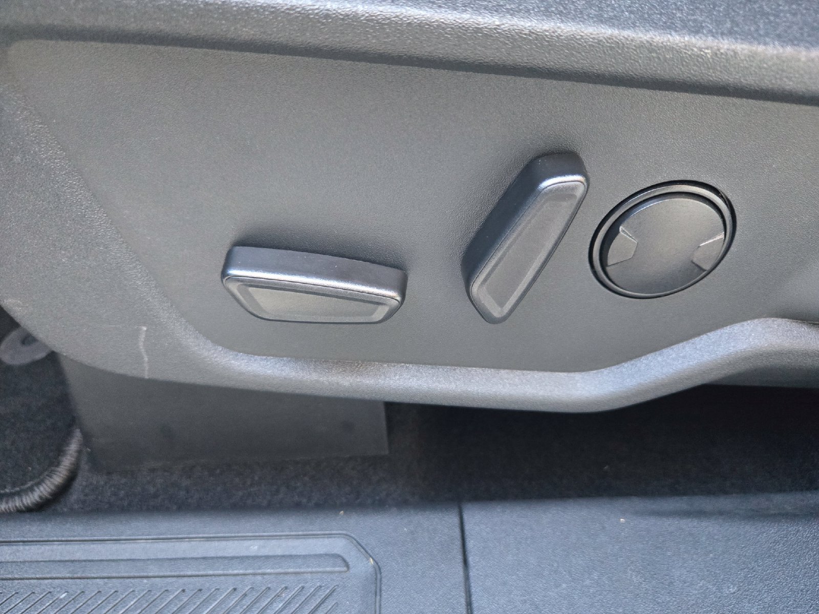 Used 2025 Ford Bronco Outer Banks AWD/4WD image 25