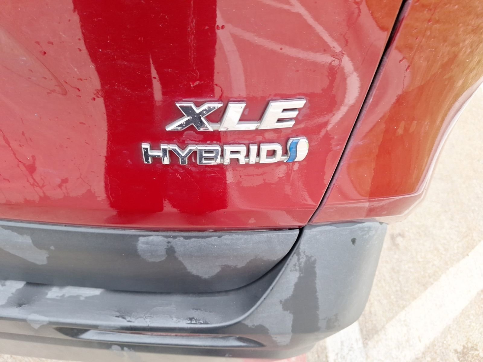 Used 2022 Toyota RAV4 XLE w/ Convenience Package AWD/4WD image 12