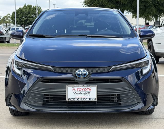 Used 2025 Toyota Corolla LE FWD image 8