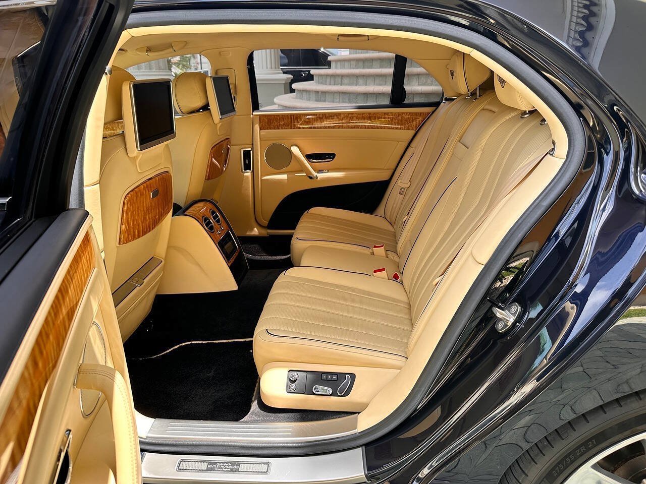 Used 2014 Bentley Flying Spur W12 AWD/4WD image 65