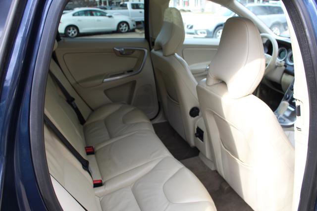 Used 2012 Volvo XC60 3.2 FWD image 25