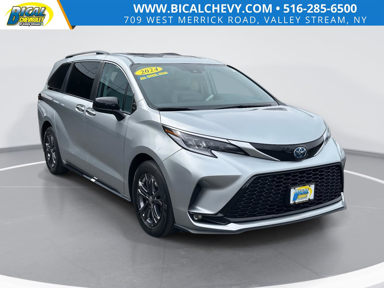 Used 2024 Toyota Sienna XSE w/ XSE Plus Package