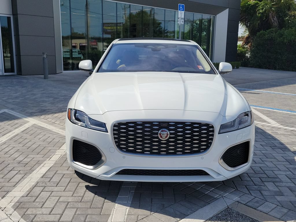 Used 2021 Jaguar XF S RWD image 8