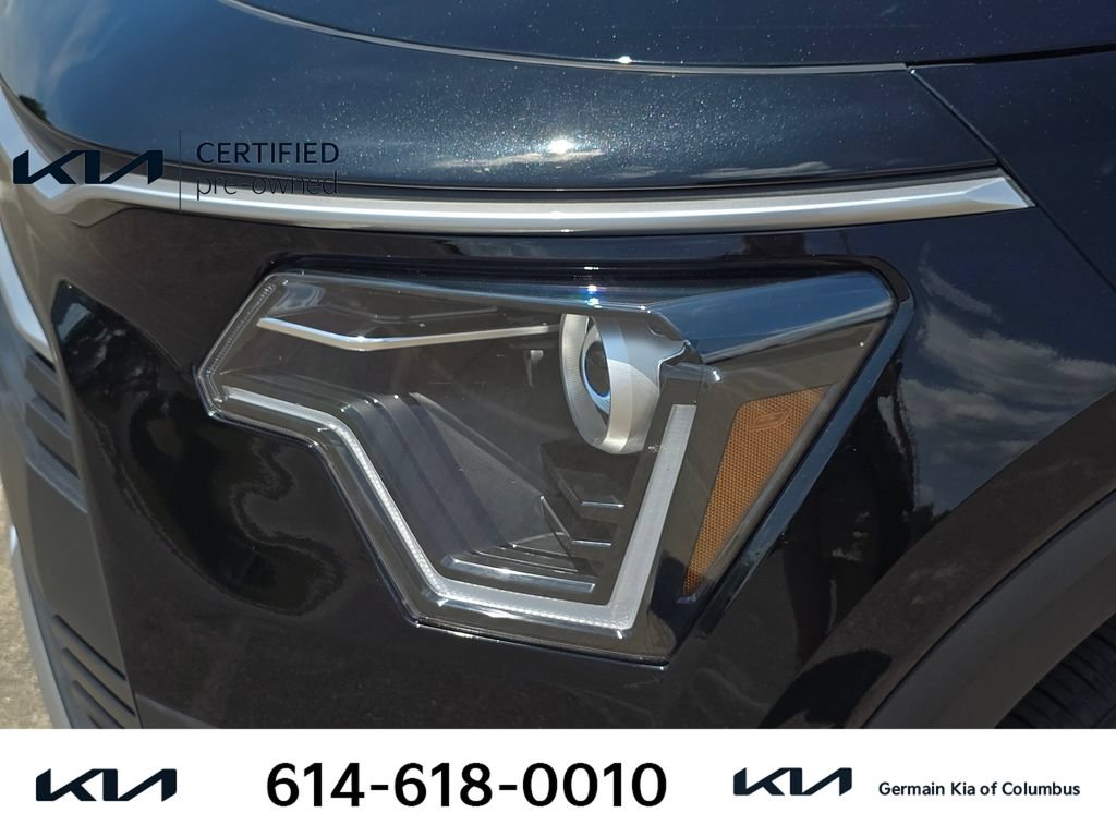 Certified 2024 Kia Niro LX FWD image 14