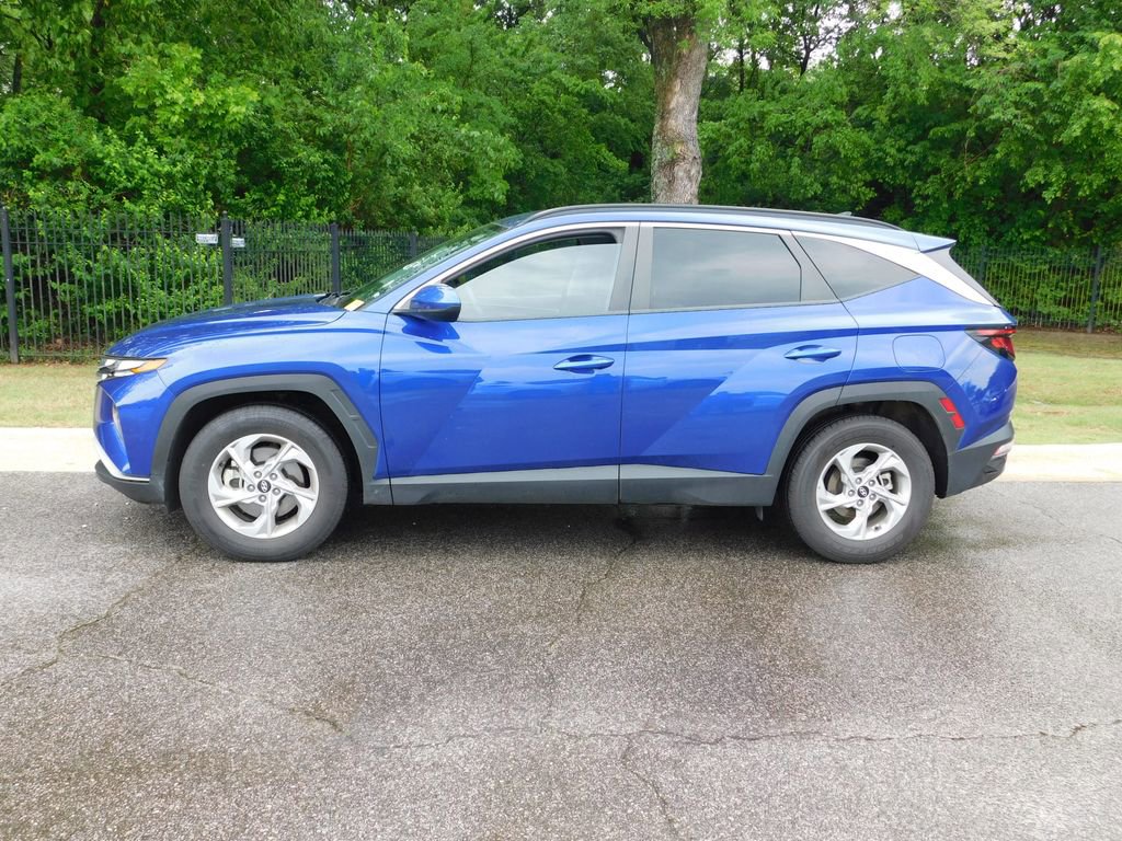 Used 2024 Hyundai Tucson SEL FWD image 2