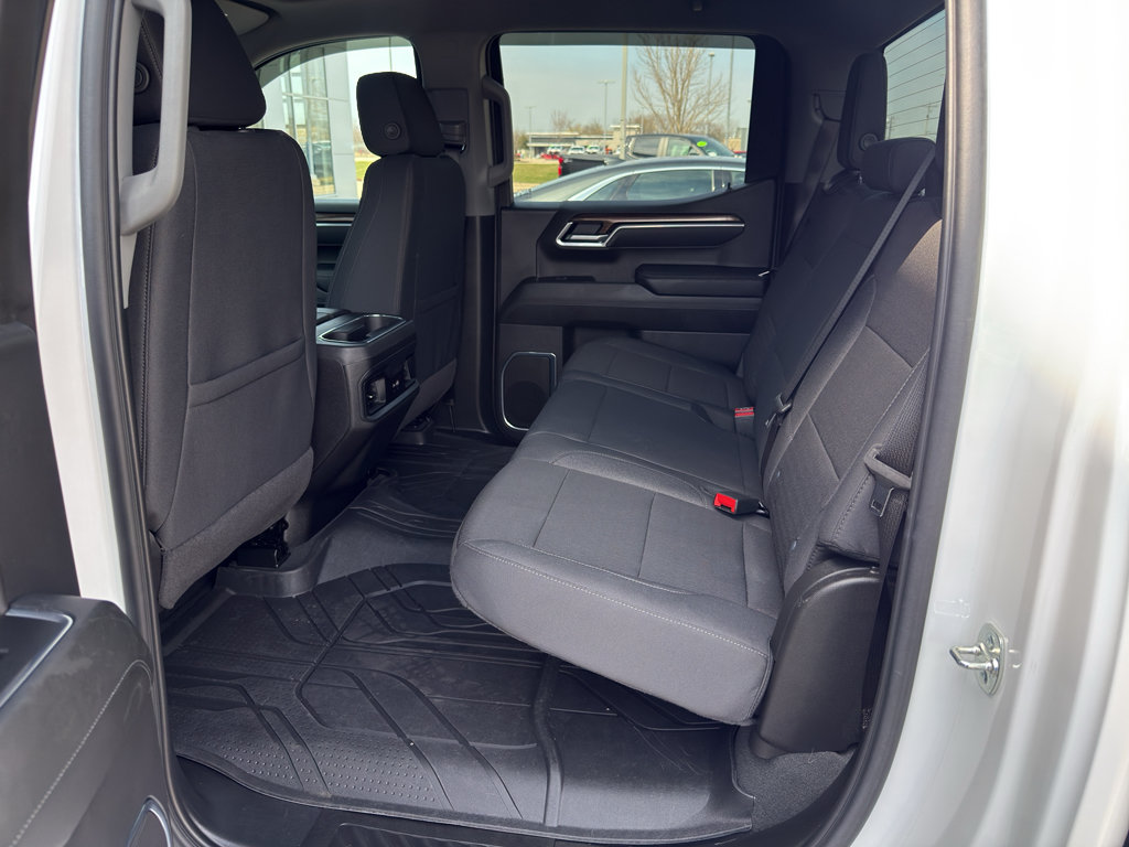 Used 2025 Chevrolet Silverado 1500 RST w/ Redline Edition AWD/4WD image 44