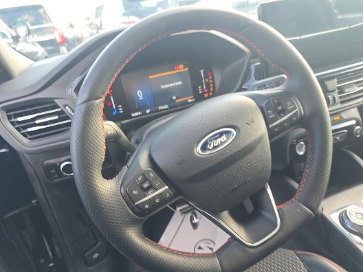 Used 2023 Ford Escape ST-Line w/ Tech Pack #1 AWD/4WD image 10