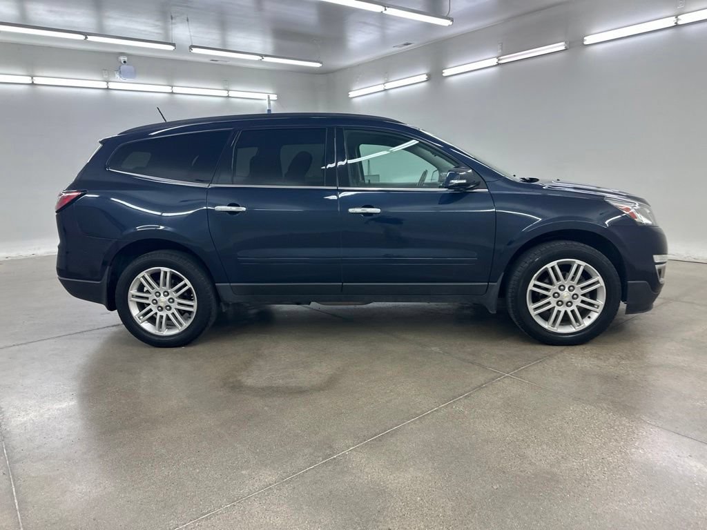 Used 2015 Chevrolet Traverse LT w/ Style and Technology Package FWD image 14
