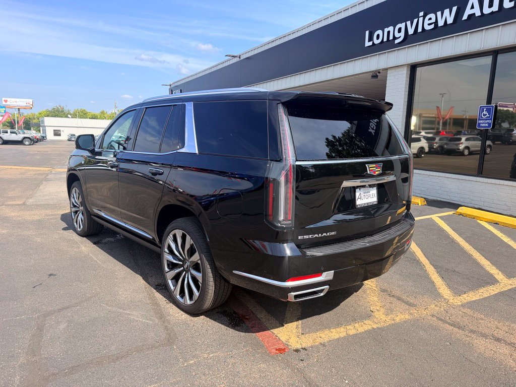 Used 2026 Cadillac Escalade Luxury w/ Touring Package AWD/4WD image 3