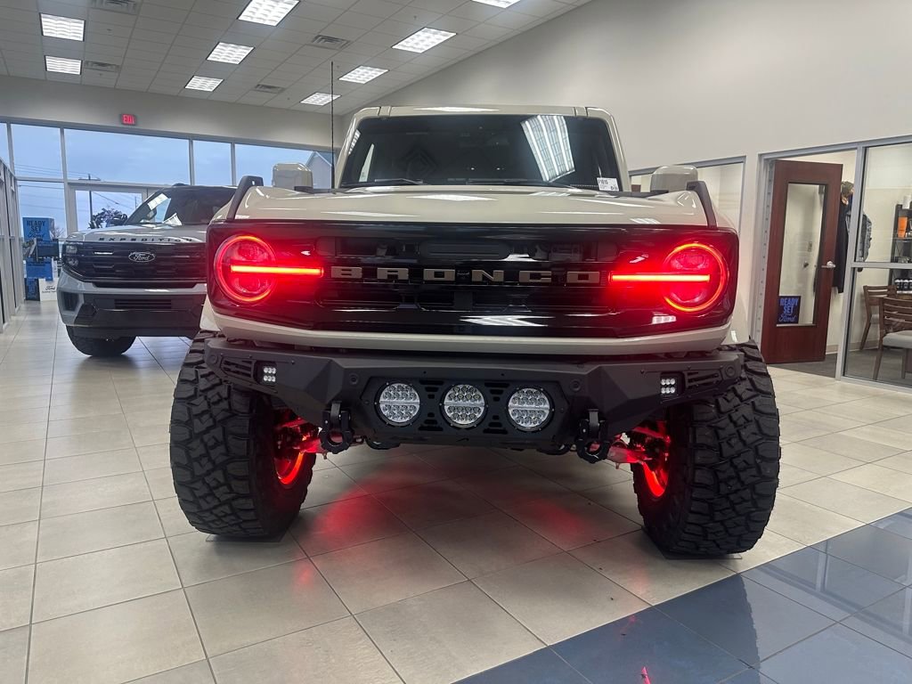 New 2025 Ford Bronco Outer Banks image 3
