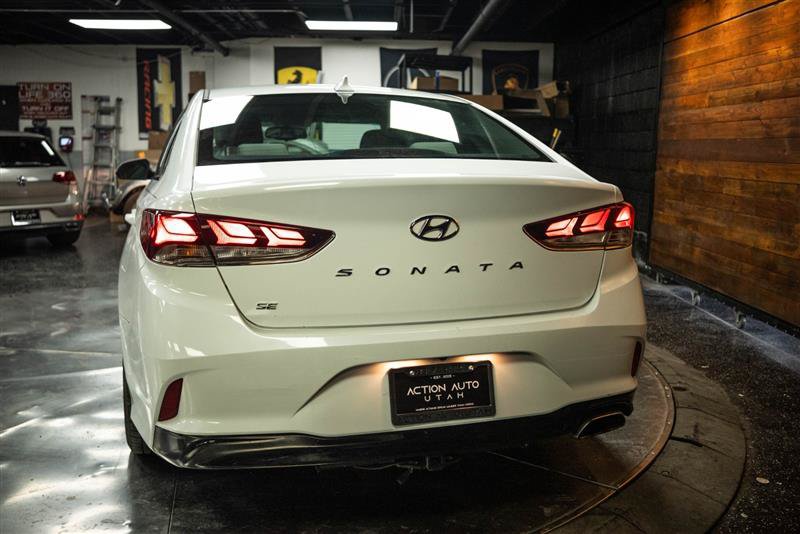 Used 2018 Hyundai Sonata SE FWD image 6