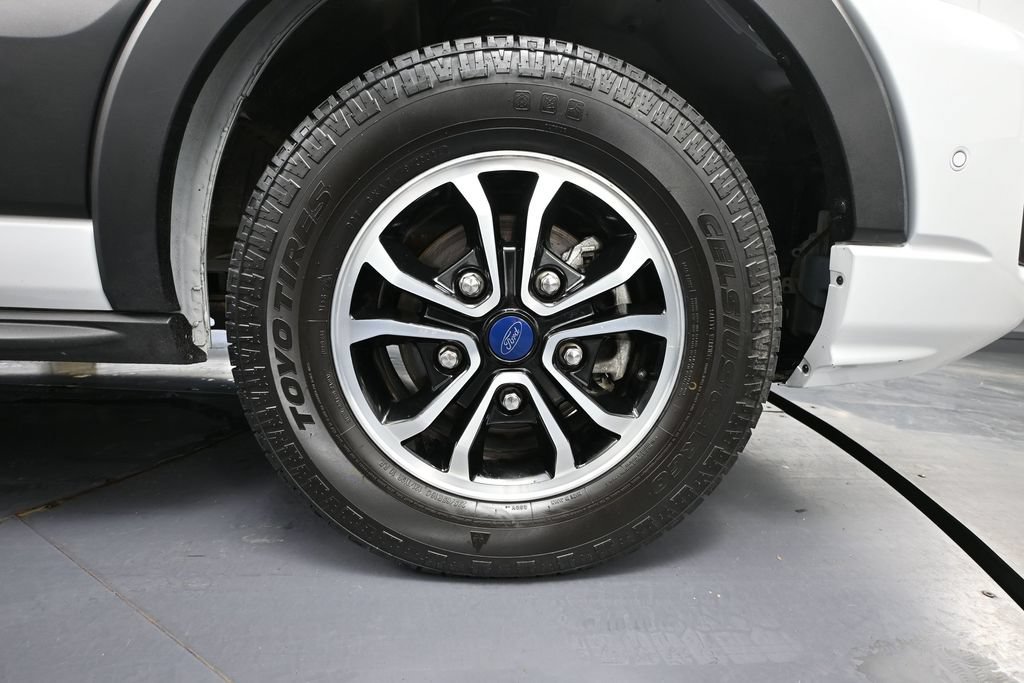Used 2022 Ford Transit 350 XLT RWD image 11