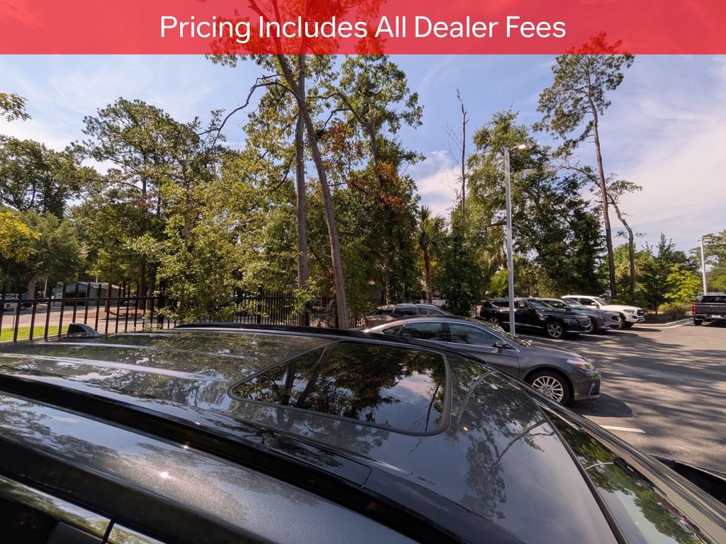 Used 2023 Toyota RAV4 XLE w/ Convenience Package FWD image 11