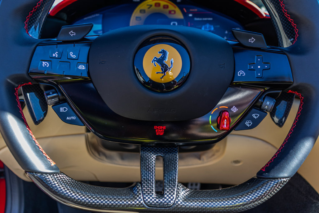 Certified 2025 Ferrari Roma Spider RWD image 40