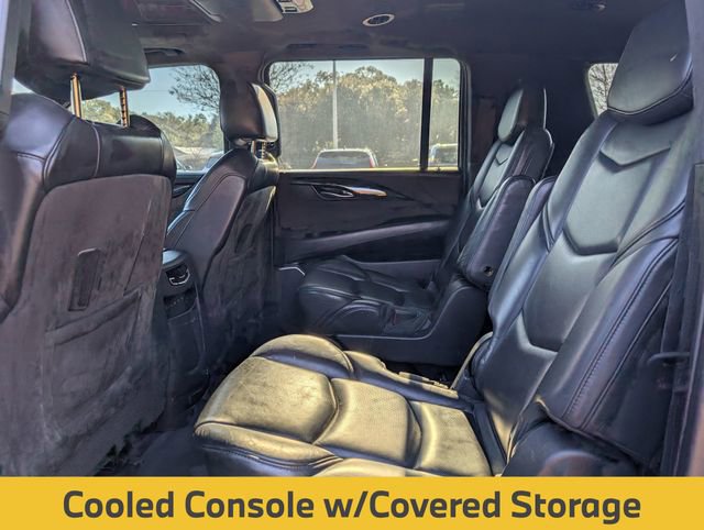 Used 2020 Cadillac Escalade ESV Platinum image 31