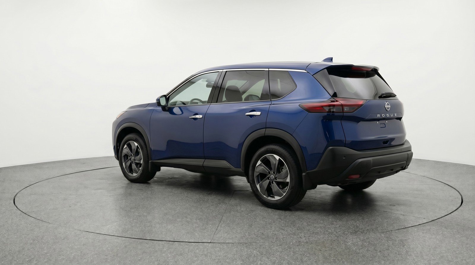 Used 2025 Nissan Rogue SV FWD image 6