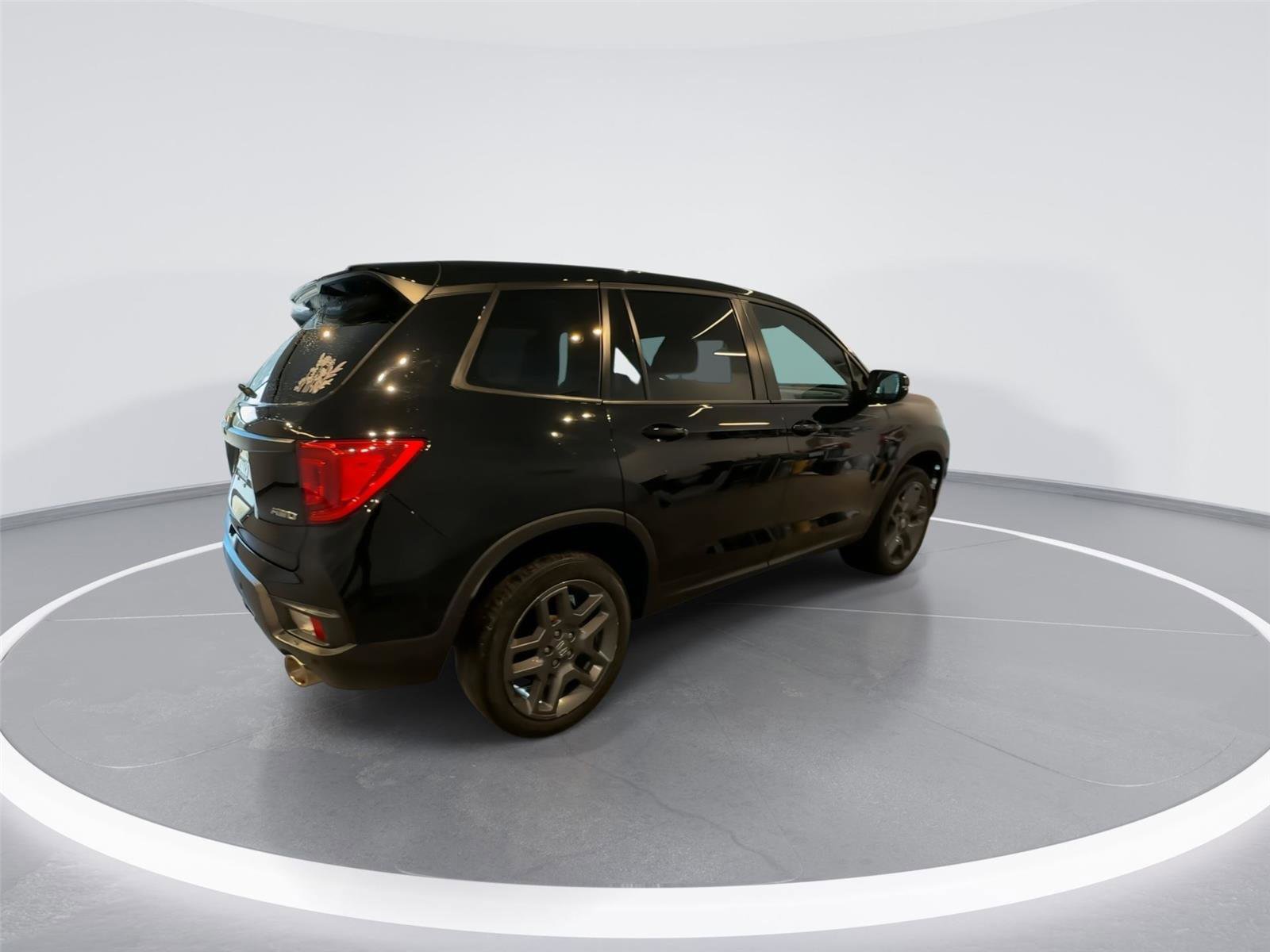 Used 2023 Honda Passport EX-L image 8