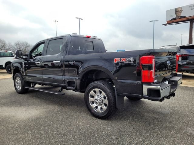 New 2026 Ford F250 Lariat w/ Lariat Ultimate Package image 43