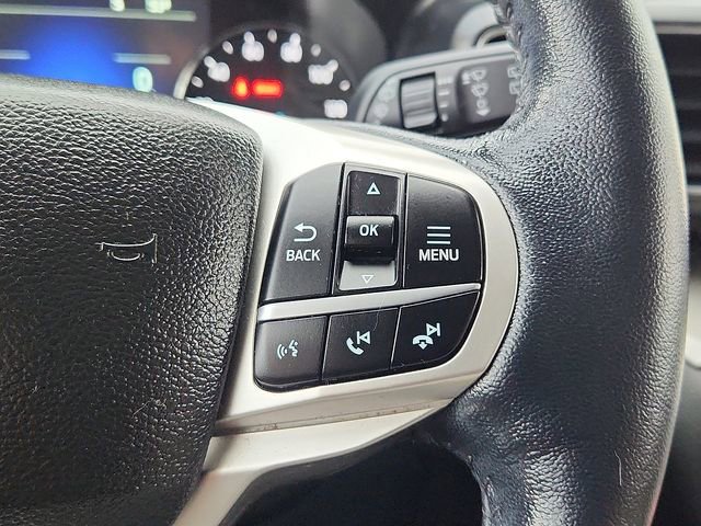 Certified 2022 Ford Explorer XLT w/ Equipment Group 202A image 24